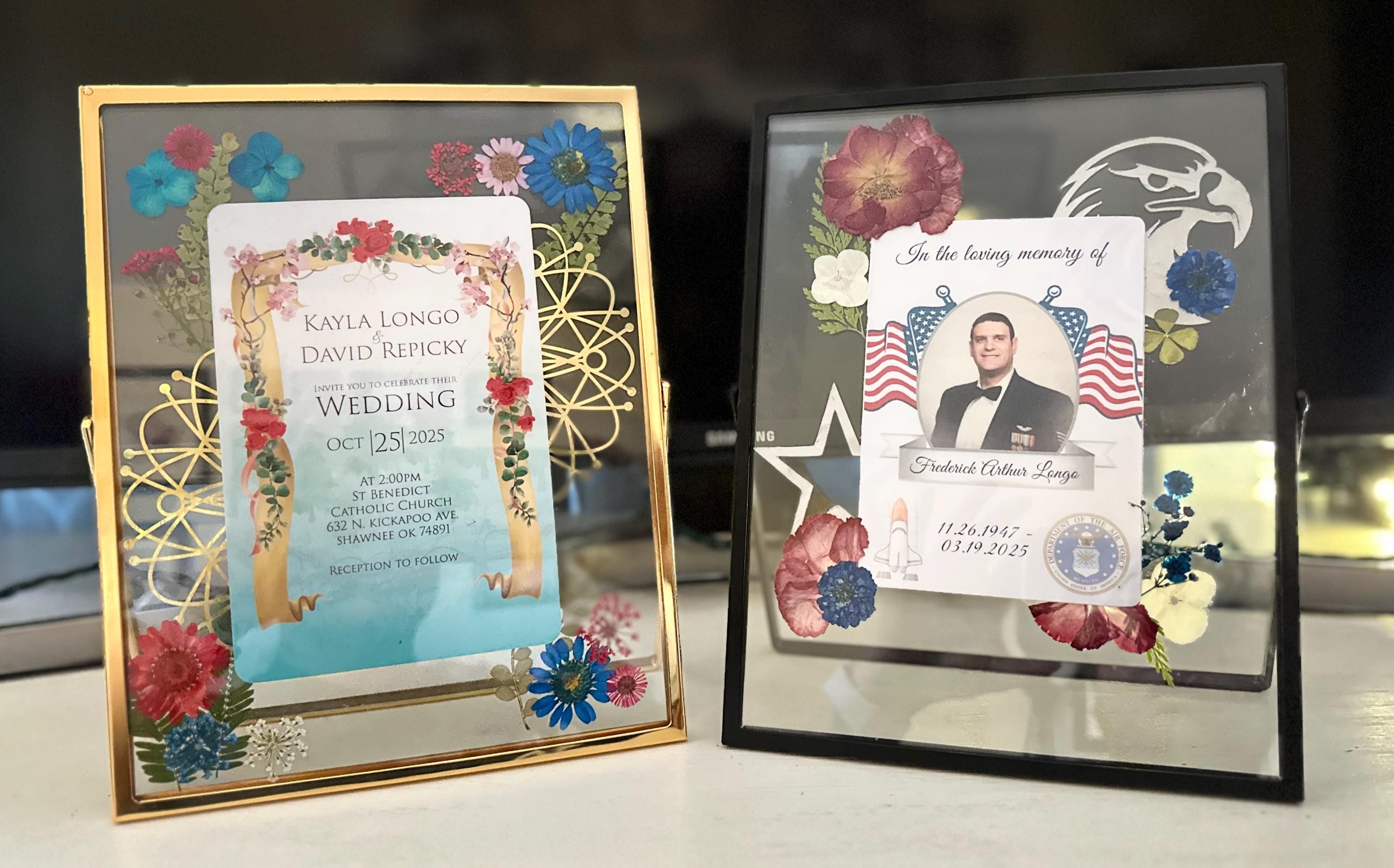 Custom Pressed Flower Frame Wedding Memory Display Art Wall Decor Flower Design Custom Keepsake Graduation Announcement